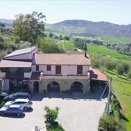 B&B Profumi Di Sicilia San Cataldo  Exterior foto